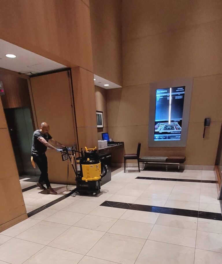 Office cleaning services in the Chicago Loop