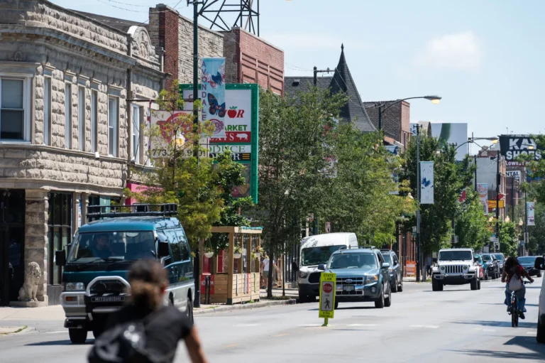 Avondale, Chicago